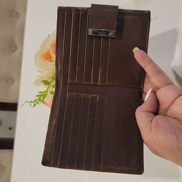 Authentic Gucci short wallet - Picture 7 of 11